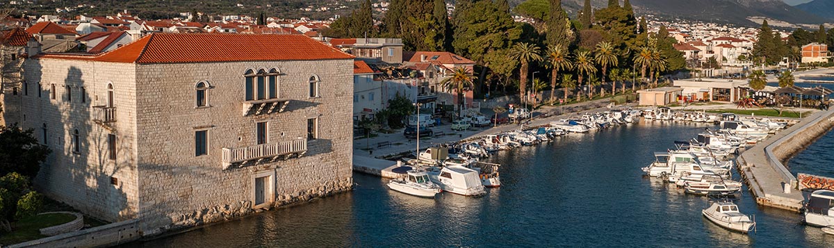 kastel luksic - ostrog